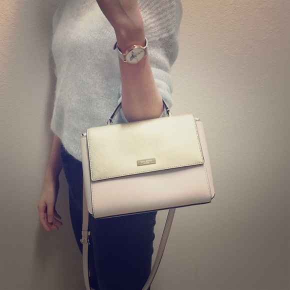 kate spade Handbags - New with tag Kate Spade handbag!